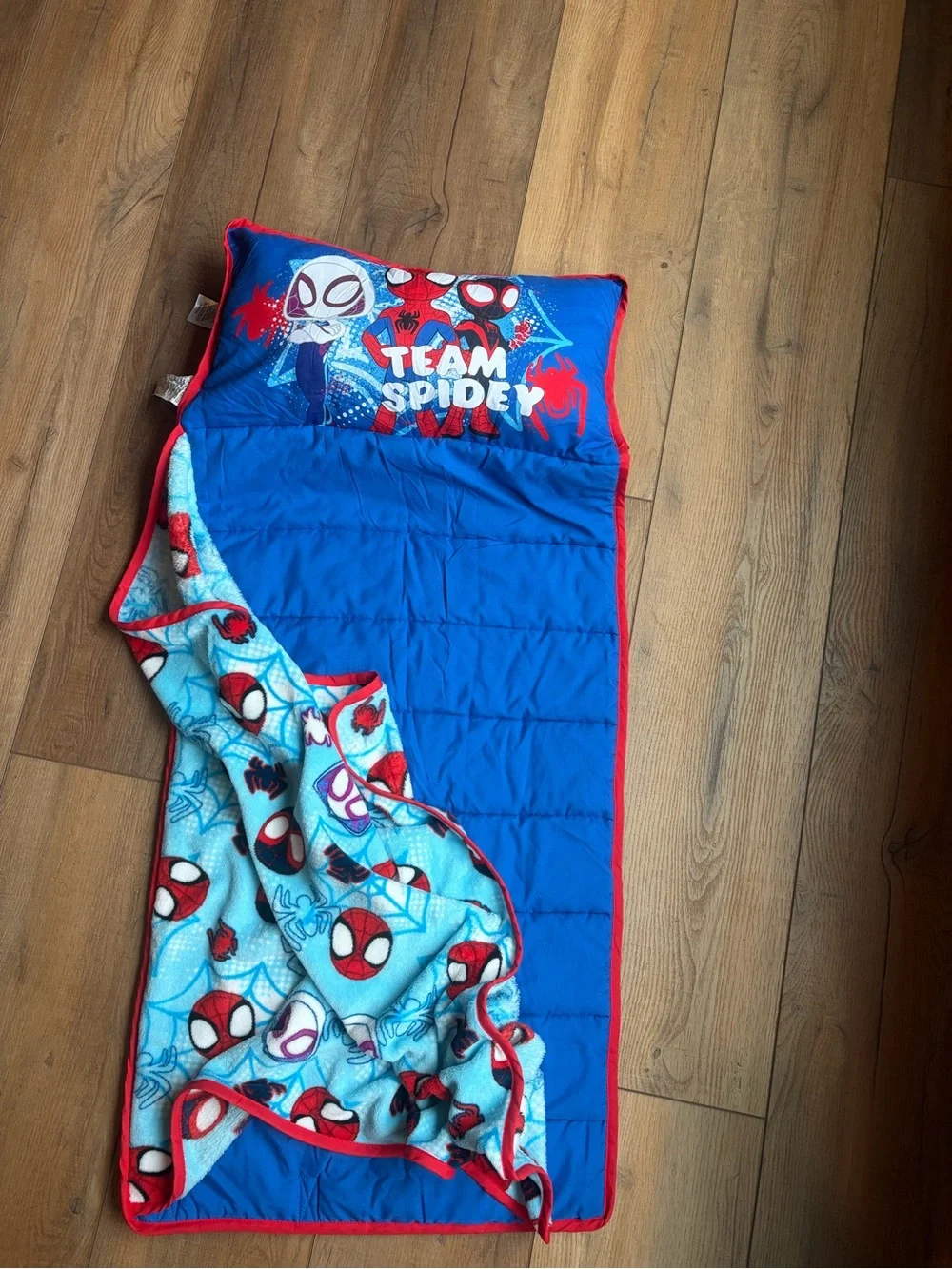 Spiderman Blue and Red Kids light weight sleeping bag/blanket - Team Spidey